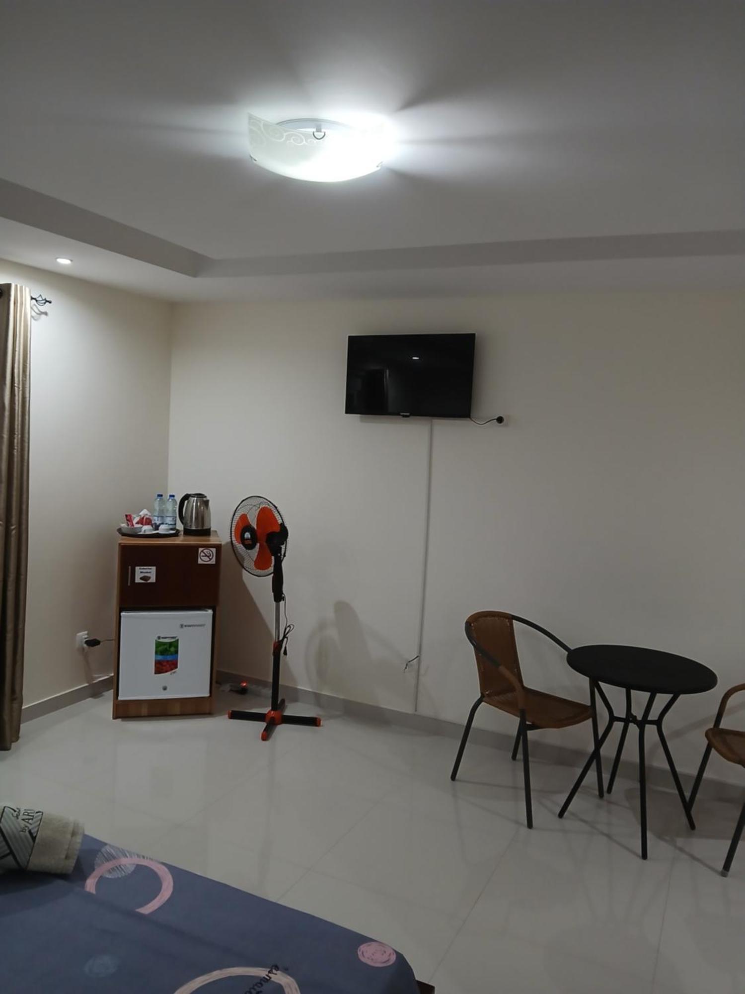 Hotel Nifa House Espargos Zewnętrze zdjęcie