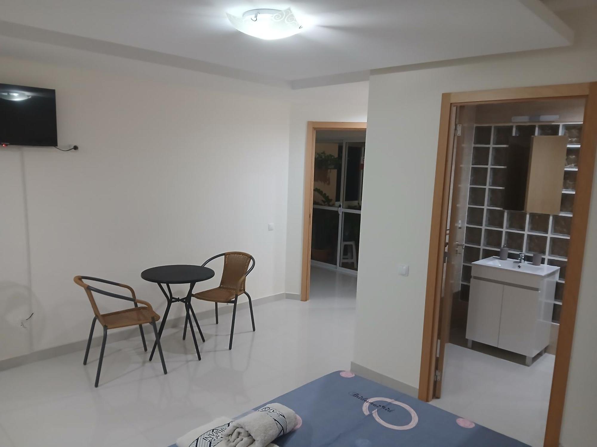 Hotel Nifa House Espargos Zewnętrze zdjęcie