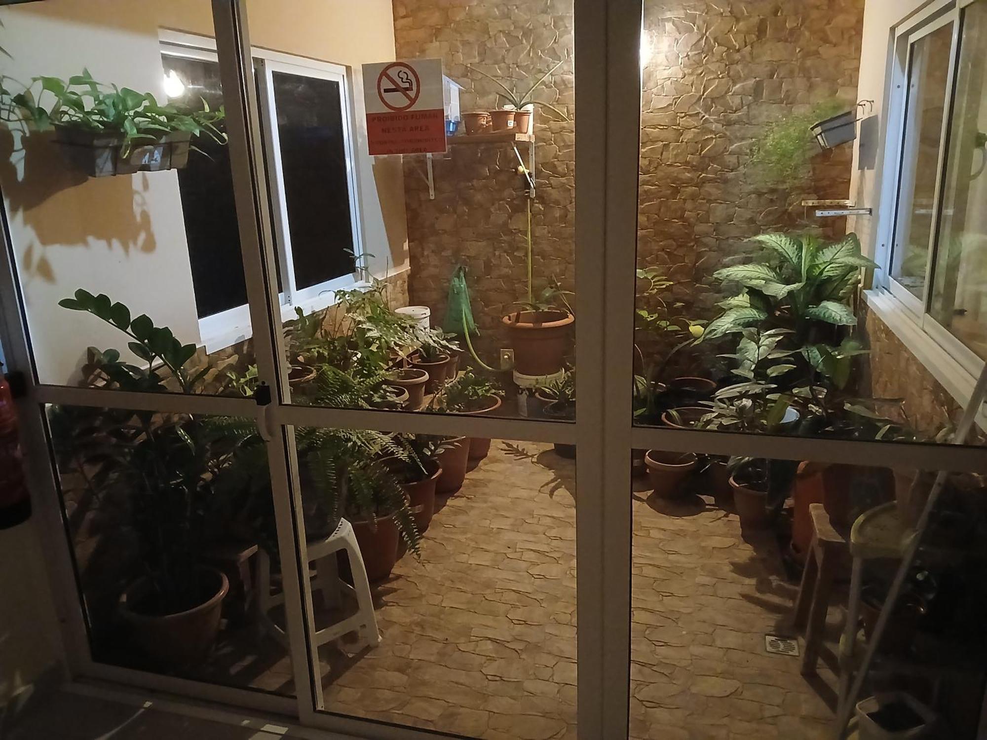 Hotel Nifa House Espargos Zewnętrze zdjęcie