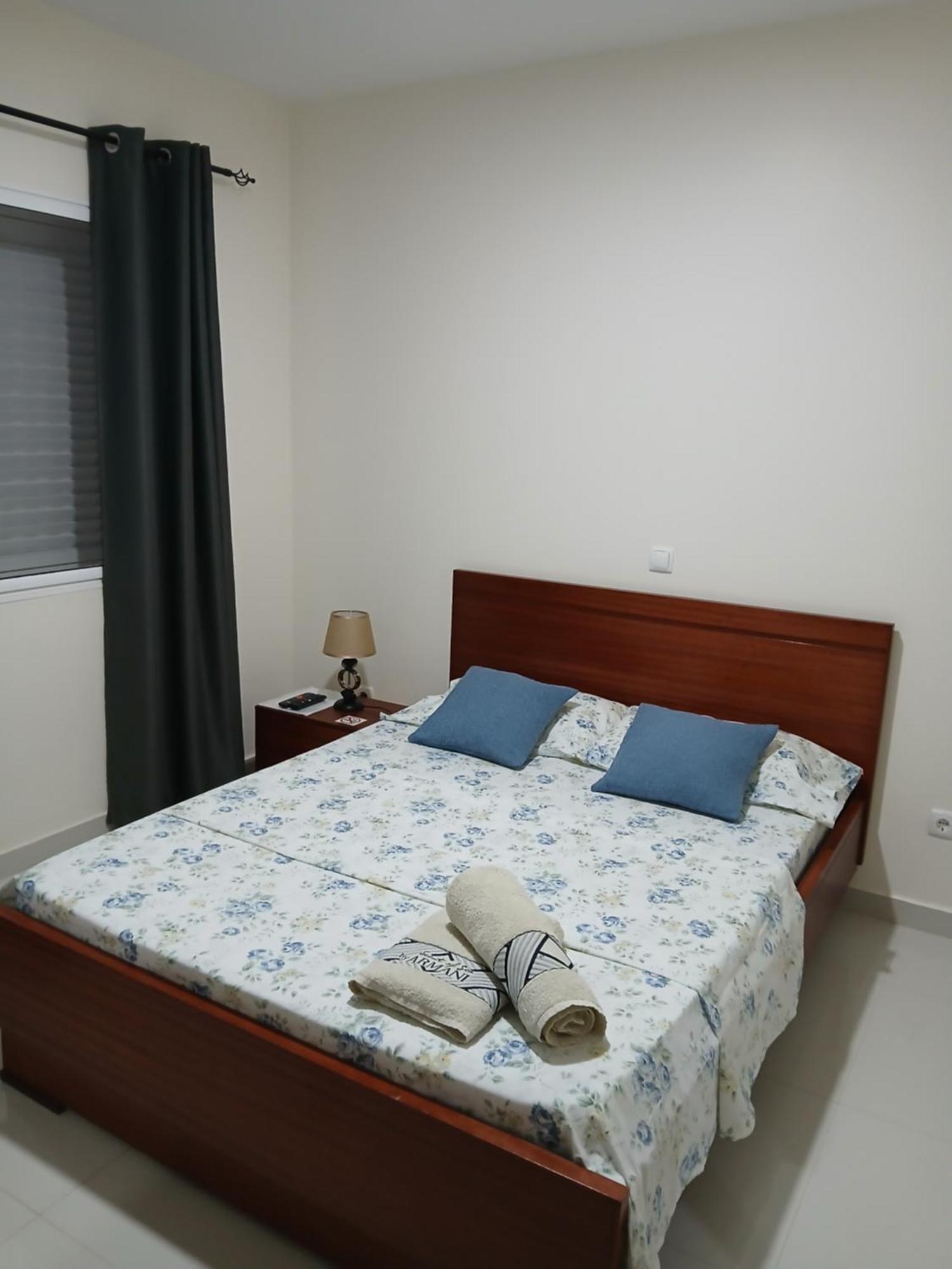 Hotel Nifa House Espargos Zewnętrze zdjęcie