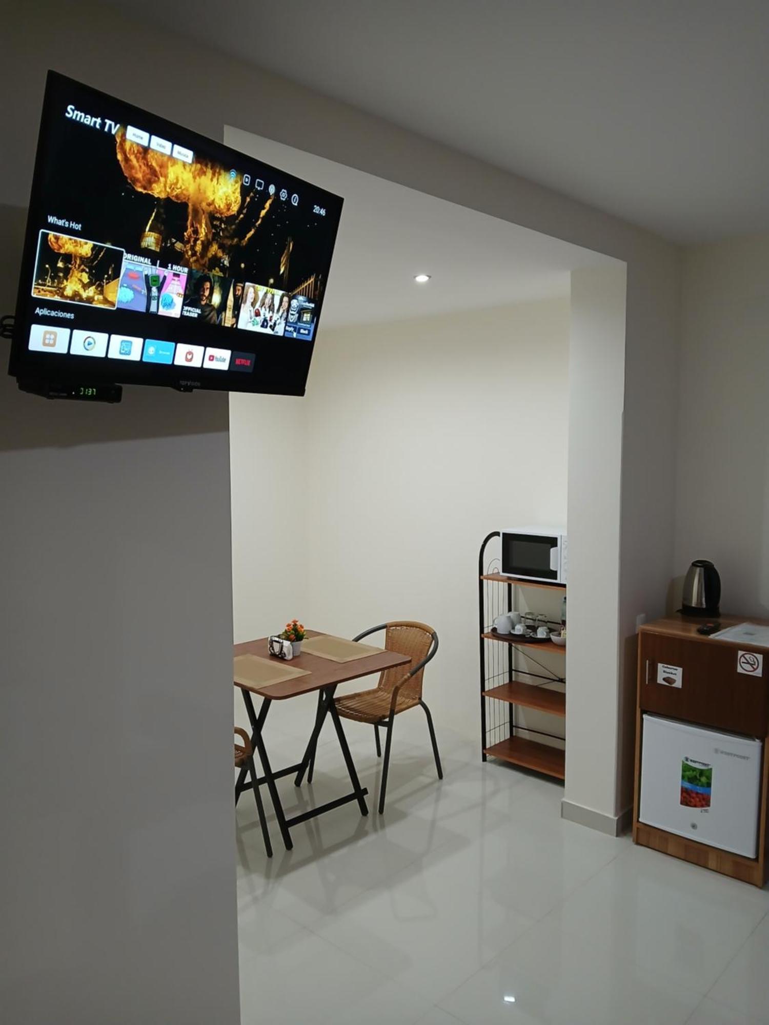 Hotel Nifa House Espargos Zewnętrze zdjęcie